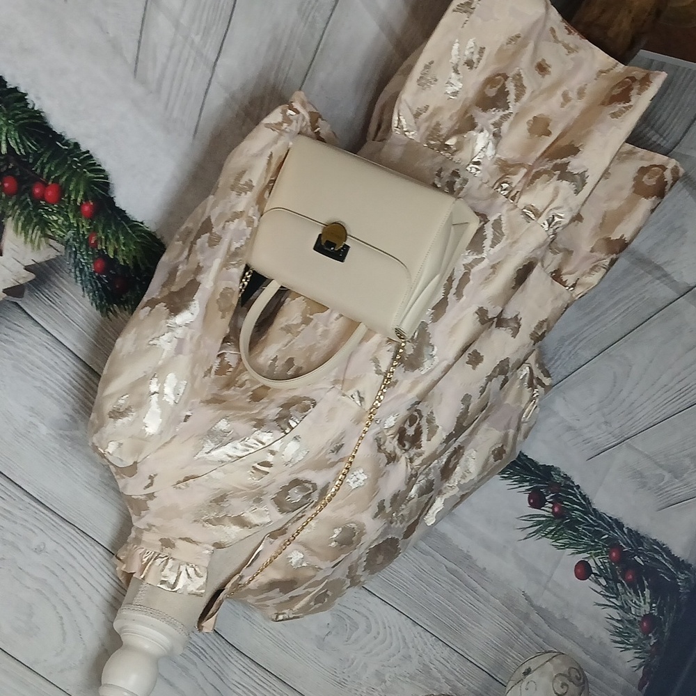 Givenchy Maroquinerie Leather Handbag In Cream Color & Gold Crossbody Chain - Picture 3 of 11